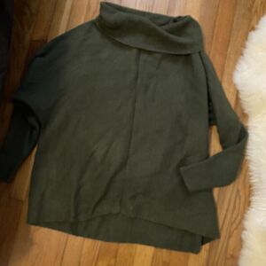 Umgee Solid Green‎ Cowl Neck Sweater Dolman Style Large L Pullover